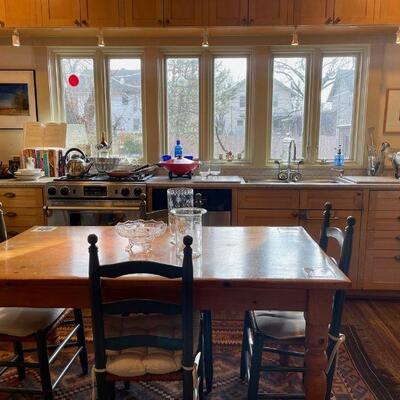 Farmhouse Table