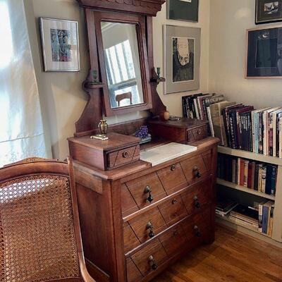 Antique Victorian Dresser