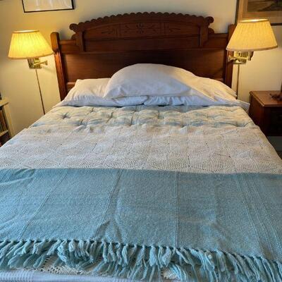 Antique Victorian Full-Size Bed