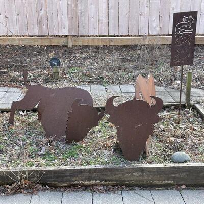 Laser-cut Bufalow Metal Art Sculpture 