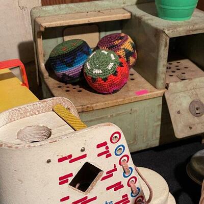 Vintage Kitchen Playset