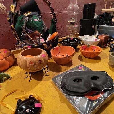 Halloween Decor & Costume