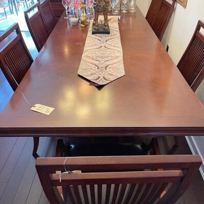 Dining Room table - 72
