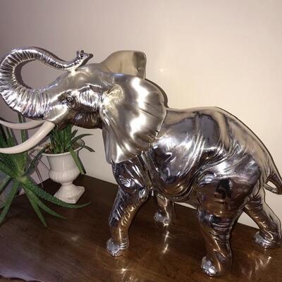 $750
Large ARG Italy 925 Elephant 