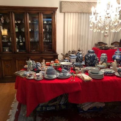 Blue and white asian porcelain paradise