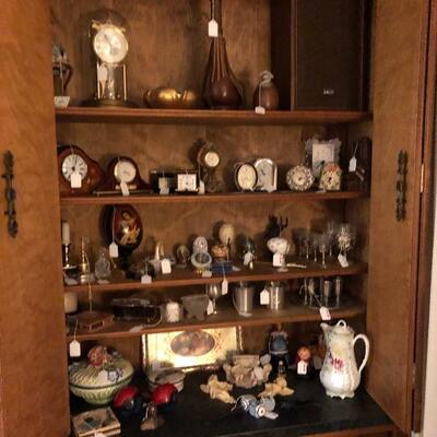 Several table clocks