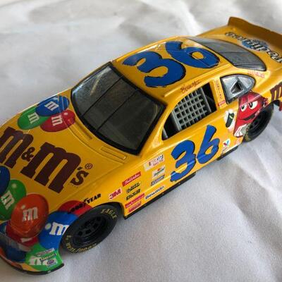 NASCAR 1:24 Die Cast Car