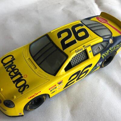 NASCAR 1:24 Die Cast Car
