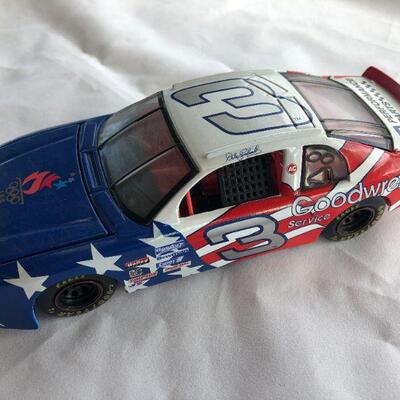 NASCAR 1:24 Die Cast Car