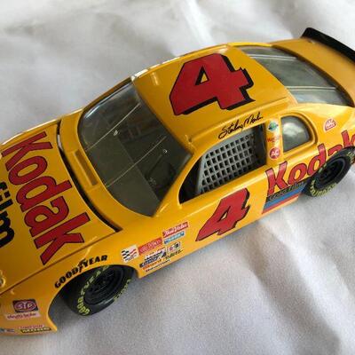 NASCAR 1:24 Die Cast Car