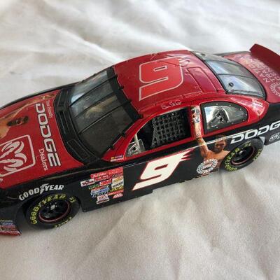 NASCAR 1:24 Die Cast Car