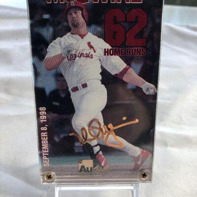 Oversized Mark McGwire Baseball Card