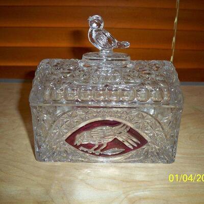 2pcs. Etched Bird with Red Flashing Glass Box