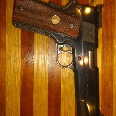 Colt model 1911 38 (675mr)