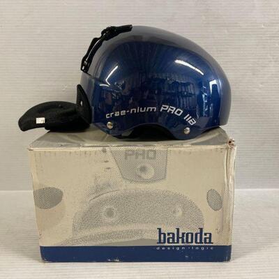 5502	

Bakoda Ski Helmet
Craw-nium ProllB Color- Blue Size Large (59-60c