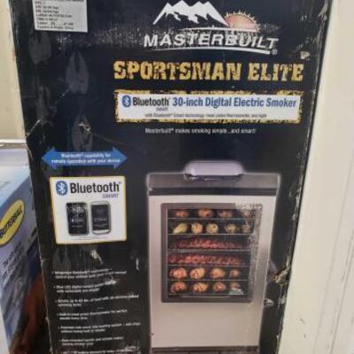 #7994 • New In Box Master Built Sportsman Elite 30