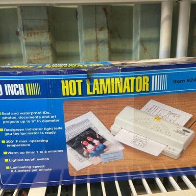3054	

9in Hot Laminator
Item # 92499