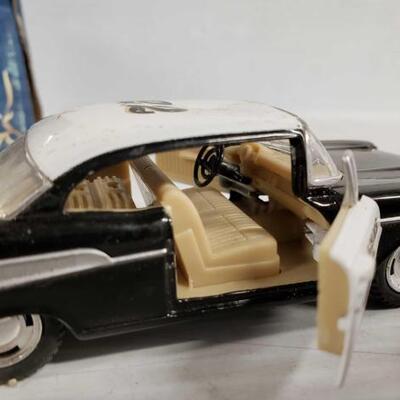 #7156 • 1930 Pierce Arrow Model B Toy Car, 1957 Chevrolet Bel Air Toy Car
LIVE IN 11d 20h 58min
