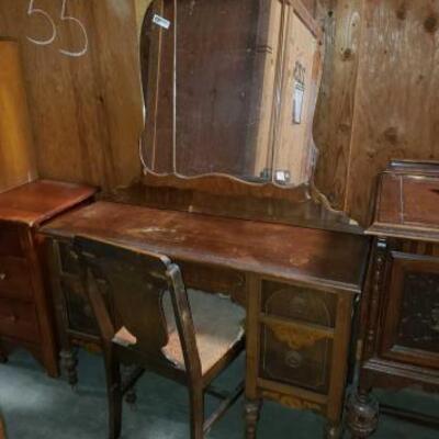 #5266 â€¢ Wooden Desk, Mirror, And Chair
