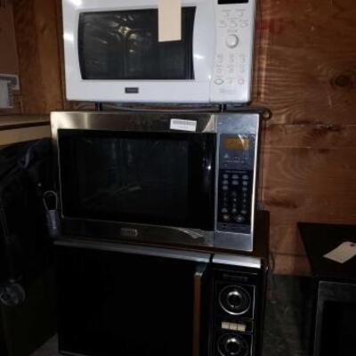 3082 • 3 Kenmore Microwaves