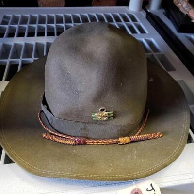 2046	
Boy Scout Hat
Boy Scout Hat