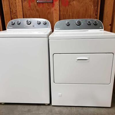 #5330 â€¢ Whirlpool Washer And Dryer