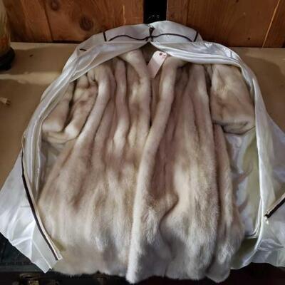 3068 • Bullock's Wilshire Fur Coat