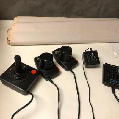 https://www.ebay.com/itm/124543332866	BM4002 Atari 2600 Accessories; Joystick Paddles AC Adp Keyboard Controller Untested		 Auction 
