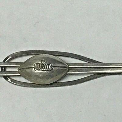 https://www.ebay.com/itm/114658338287	HY012 STERLING SILVER TIE CLIP WITH FOOTBALL 		 Buy-it-Now 	 $19.99 
