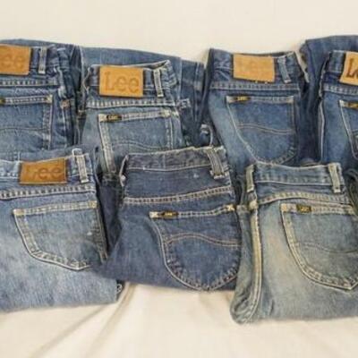 1022	LOT OF 11 PAIRS OF VINTAGE USA MADE LEE JEANS, TEN ARE YOUTH SIZE 14 ONE IS SIZE 12. VARYING DEGREES OF WEAR 
