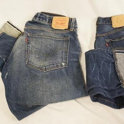 1100	LOT OF TWO PAIRS OF LEVIS VINTAGE CLOTHING  JEANS ONE IS 505 SIZE 38 X 34, THE OTHER IS 501 SIZE 30 X 34. VARYING DEGREES OF WEAR 
