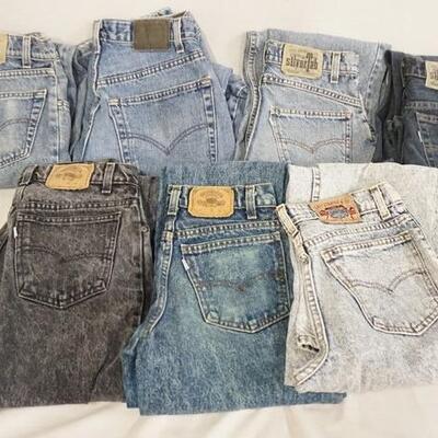 1002	LOT OF SEVEN PAIRS OF VINTAGE USA MADE LEVI STRAUSS & COMPANY SILVER TAB JEANS, SIZES ARE; 32 X 34, 27 X 30, 29 X 30, 29 X 32, 28 X...