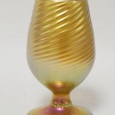 1082	LUNDBERG GOLD LUSTER GOBLET HAS A SWIRL RIBBED PATTERN & IS SIGNED LS 2-26-91 M 14. 5 3/4 IN H 	70	150	25	PLEASE PAY ATTENTION FOR...