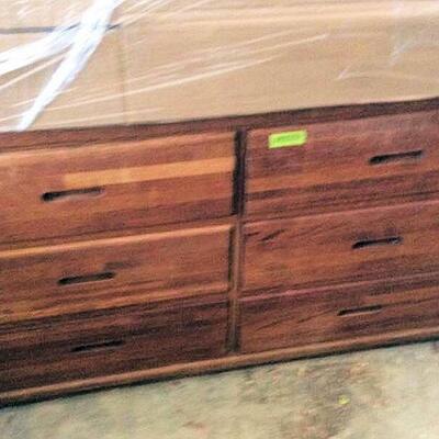 KPT033 Solid Wood Dresser With Six Drawers