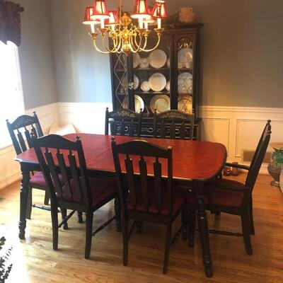 DINING ROOM TABLE AND 6 CHAIRES- $150