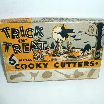 with 5 vintage cutters