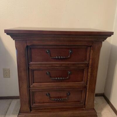 Nightstand with three drawers made for Ashley furniture. Measures 20 x 17 x 32 tall.