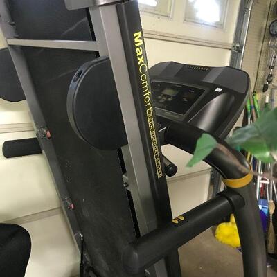 LiveStrong Max Comfort Treadmill