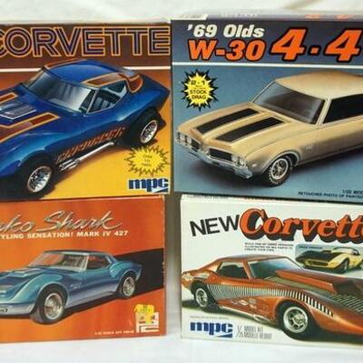 1017	LOT OF 4 MPC MODEL CAR KITS, KITS ARE POSSIBLY COMPLETE, NOT GUARENTEED	50	100	10	PLEASE PAY ATTENTION FOR DAILY ADDITIONS TO THIS...