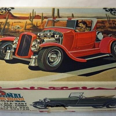 1029	AMT MODEL KIT 1929 FORD MOD ROD MODEL A ROADSTER, KITS ARE POSSIBLY COMPLETE, NOT GUARENTEED	50	100	10	PLEASE PAY ATTENTION FOR...