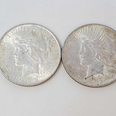 #2602 â€¢ 2 1922 Silver Peace Dollars