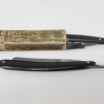 #1624 â€¢ 2 Staight Edge Razors