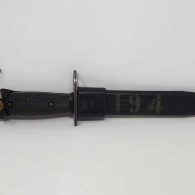 #1726 â€¢ 7 Inch Bayonet With Sheath