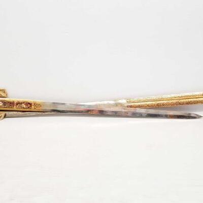 #8102 â€¢ 2 Decorative Swords