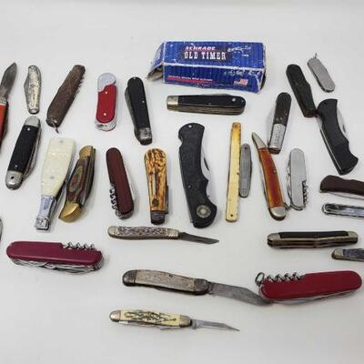 #1868 â€¢ Pocket Knives and Multipurpose Tools