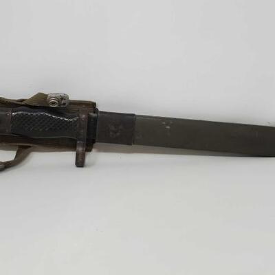 #1718 â€¢ 9 Inch Bayonet With Sheath