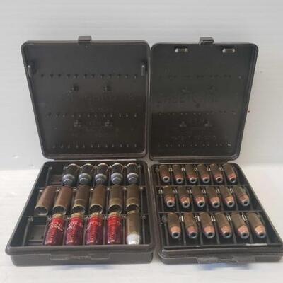#8030 â€¢ Approx: 12 Rounds Of .45 Auto, 18 Rounds Of .380 Auto, And 4 Snap Caps