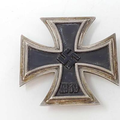 #1532 â€¢ 1939 Grand Cross