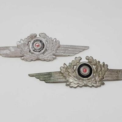 #1522 â€¢ Luftwaff Dress Cap Badge- Artillery