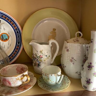 Variety of porcelain cups /dishware